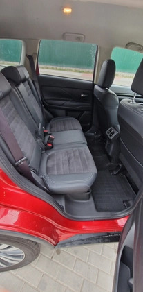 Mitsubishi Outlander cena 73900 przebieg: 189994, rok produkcji 2019 z Ciechanów małe 379
